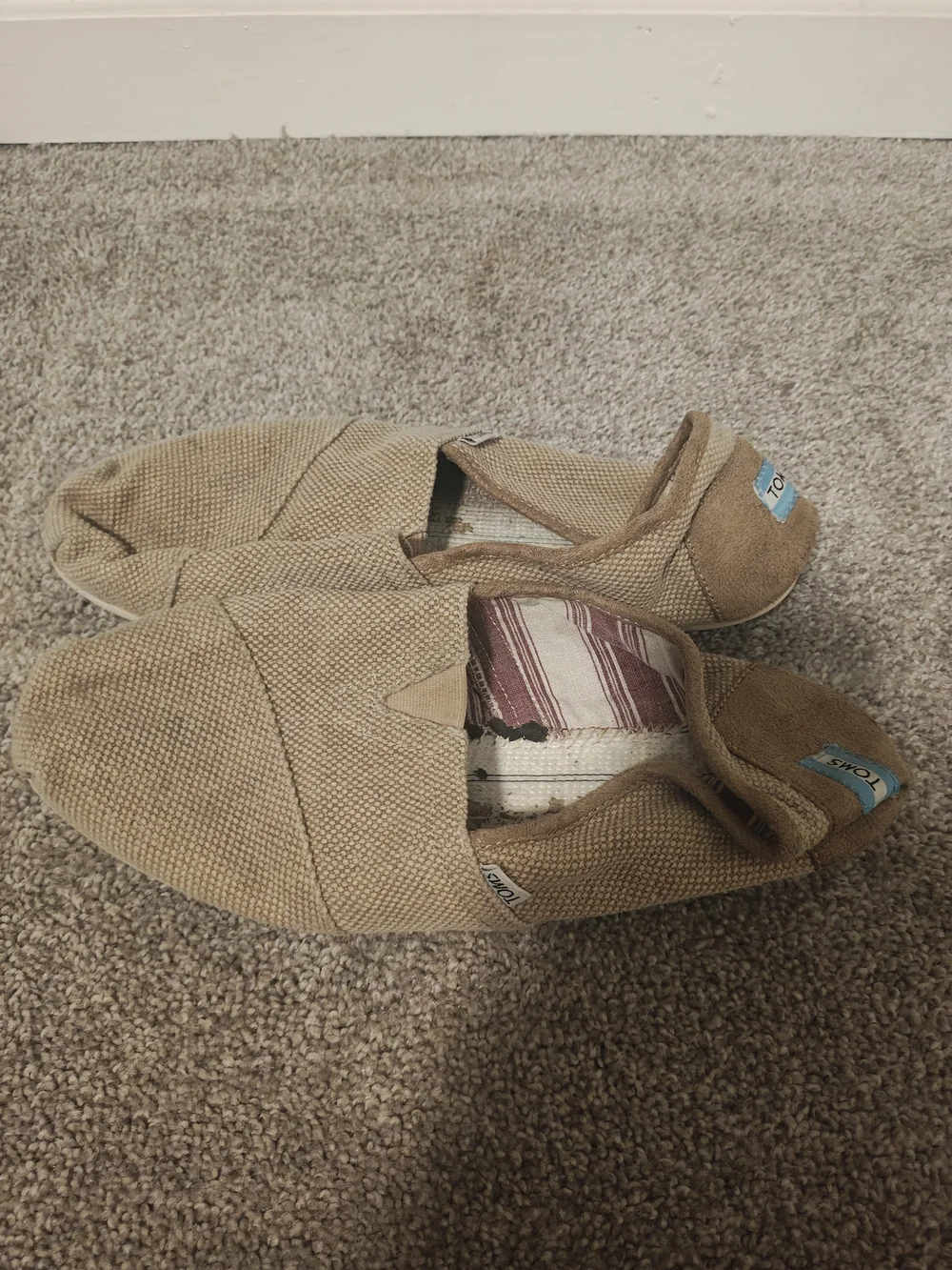 TOMS Classic Slip-On Tan